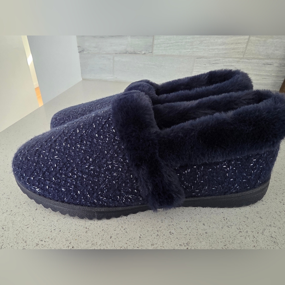 Skechers Womens Sweet Walk Slides Comfy Slip-On Shoes Navy Size 11